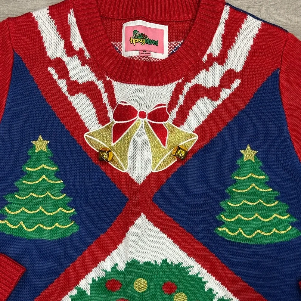 Women’s Tipsy Elves Holiday Christmas Tree Bells Large Sweater Red Colorful EUC